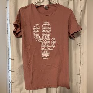 Pink tee with cactus